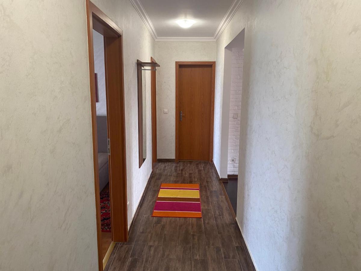 Thermal Apartman ไฮจ์ดุสโซบอสโล ภายนอก รูปภาพ