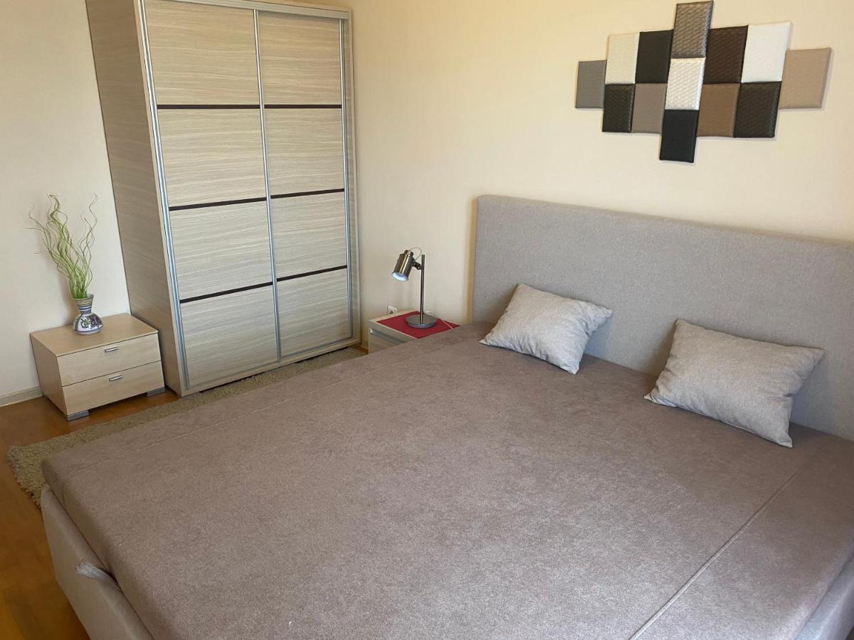 Thermal Apartman ไฮจ์ดุสโซบอสโล ภายนอก รูปภาพ