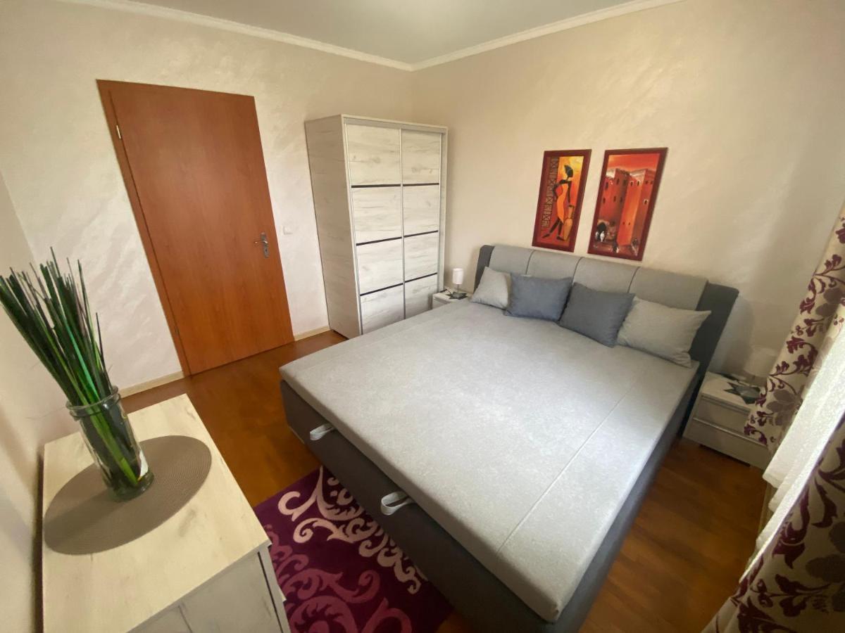 Thermal Apartman ไฮจ์ดุสโซบอสโล ภายนอก รูปภาพ